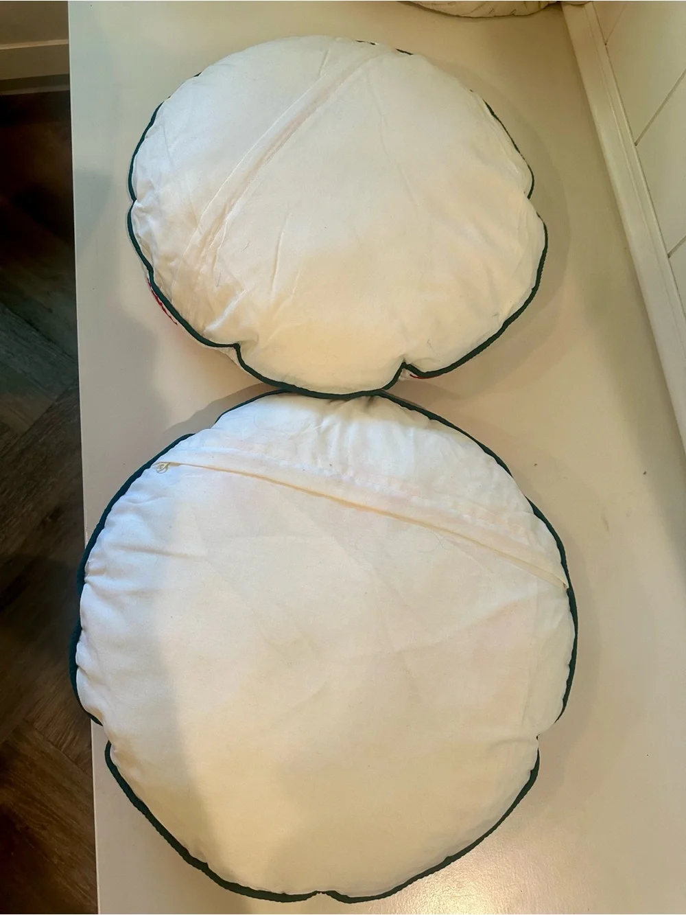 Handmade Quilted Round Quilted Throw Pillow Pair in Dark Green, White & Red